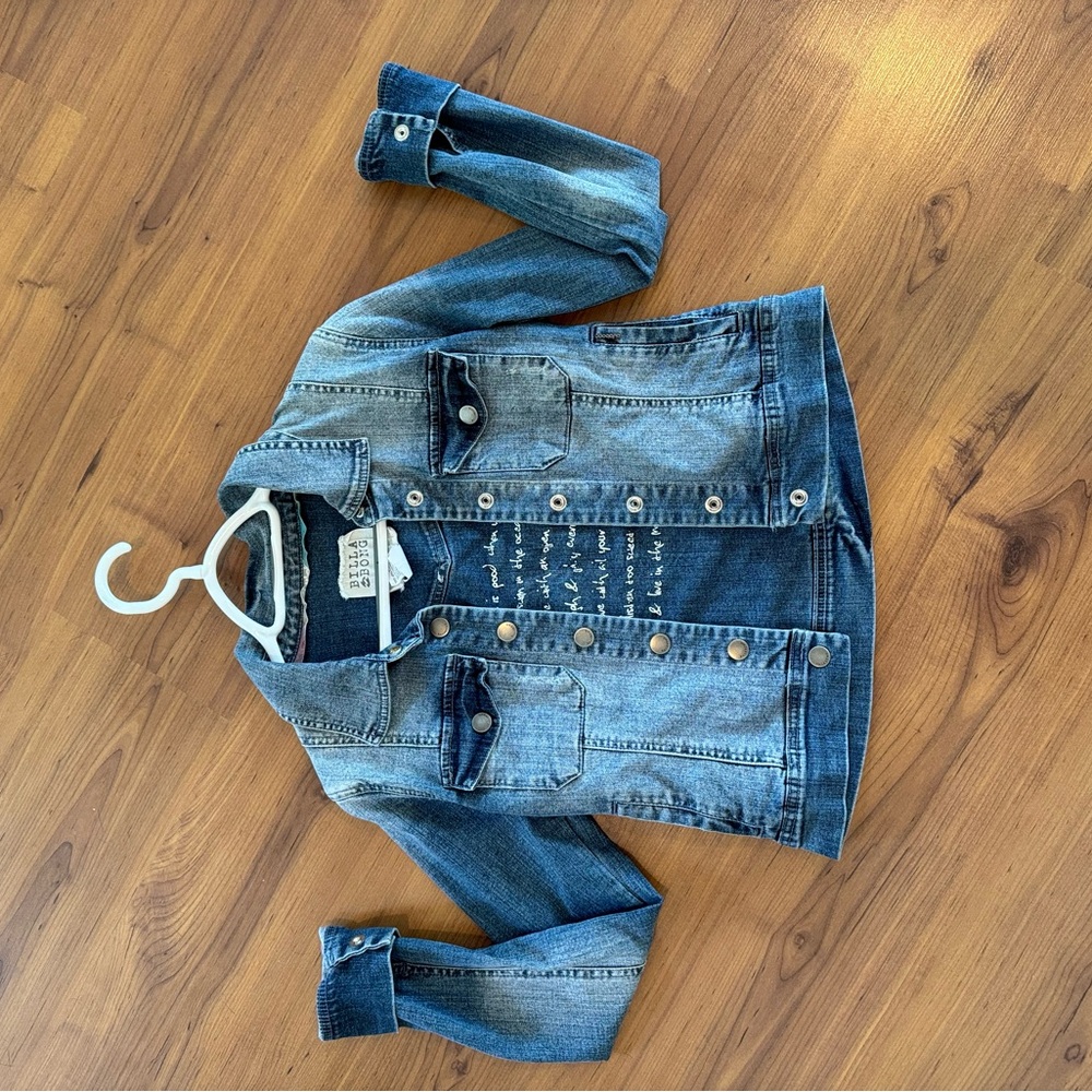 Billabong jean jacket!